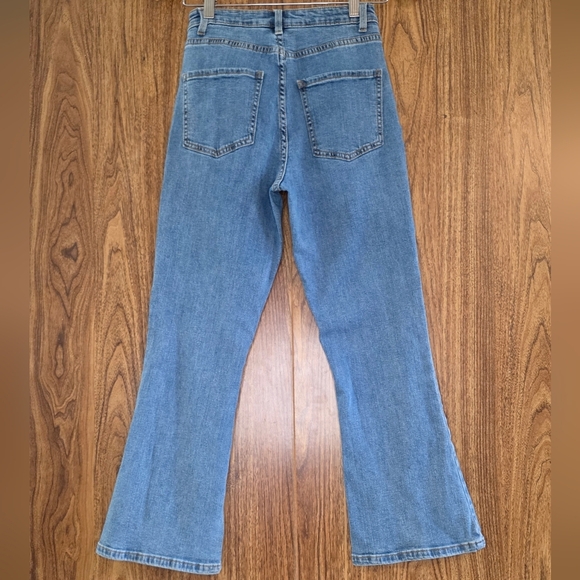 Flare Jeans in Classic Blue High Waist Small - Picture 5 of 11